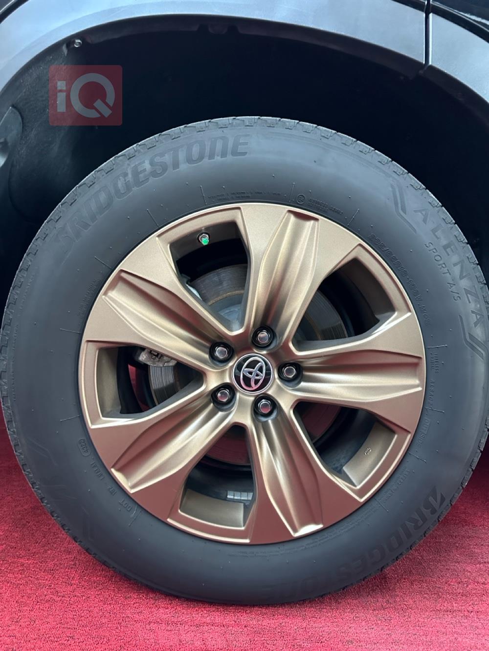 تۆیۆتا هایلاندەر